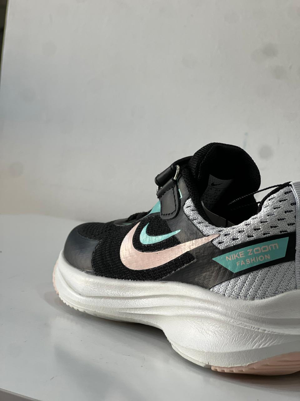 كوتشى اطفال مستورد فوركس